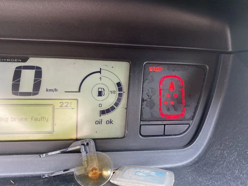 Citroen C4 Picasso 2011 - 14