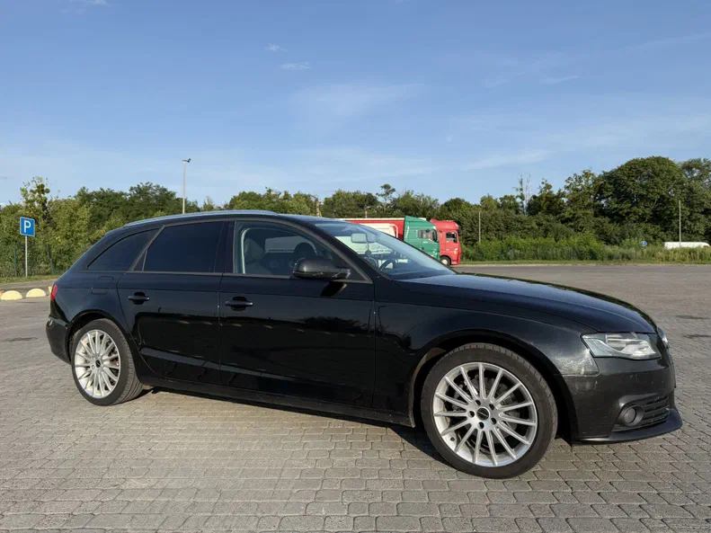 Audi A4 2009 - 5