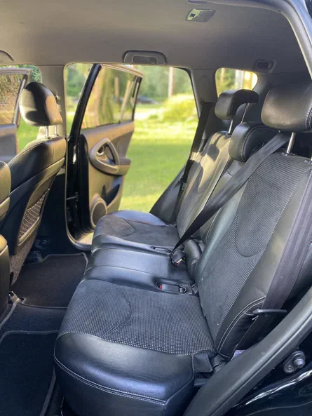 Toyota RAV4 2008 - 10