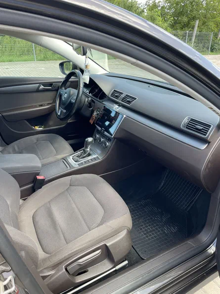 Volkswagen Passat 2012 - 12