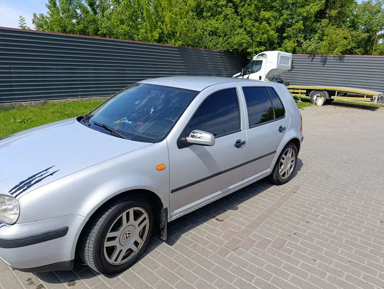 Volkswagen Golf 1999 - 5