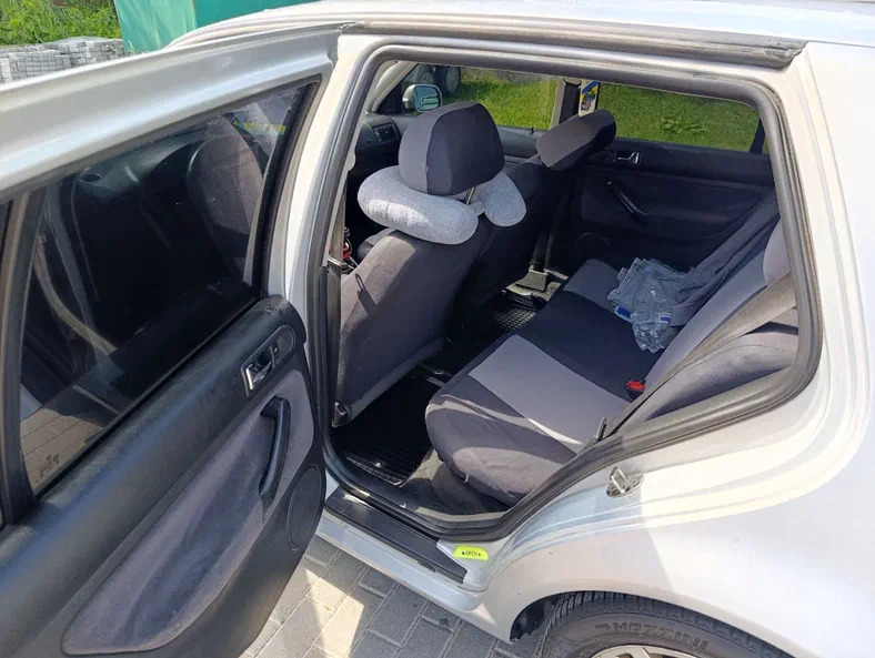 Volkswagen Golf 1999 - 8