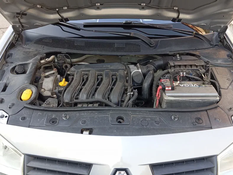 Renault Megane 2004 - 9
