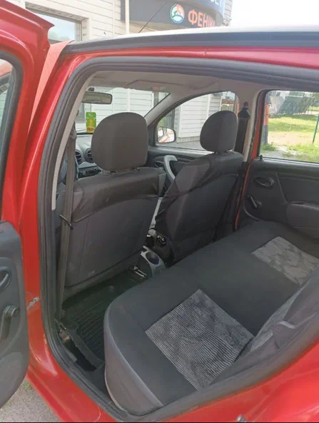 Dacia Sandero 2009 - 9