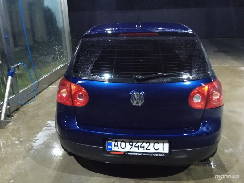 Volkswagen Golf 2005