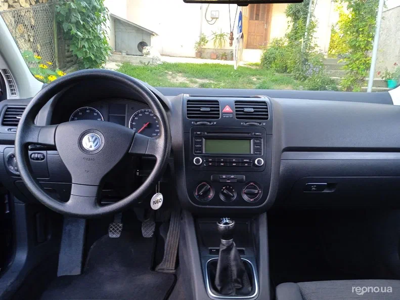 Volkswagen Golf 2005 - 8