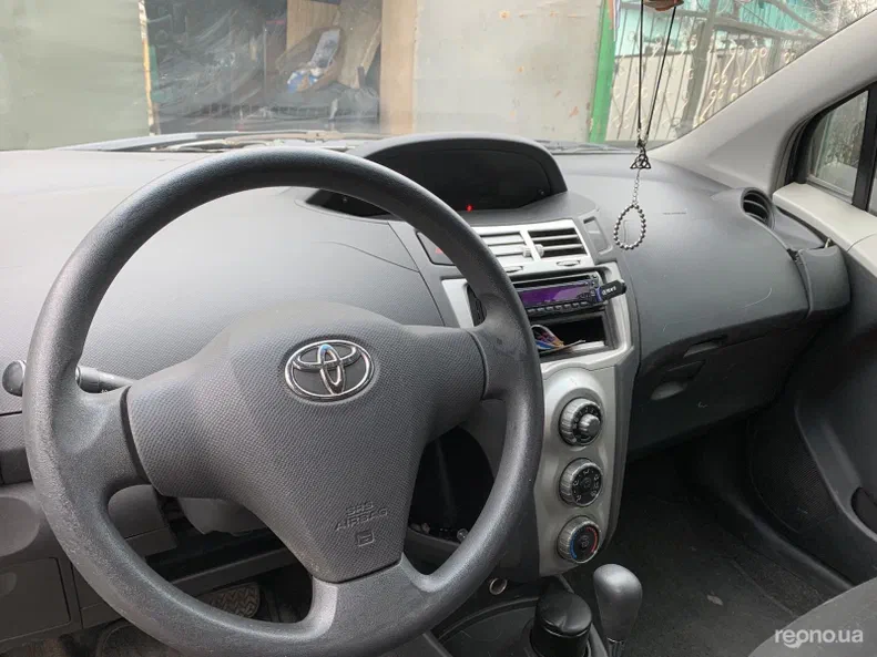 Toyota Yaris 2007