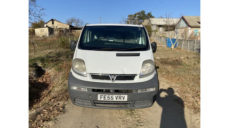 Opel Vivaro 2005