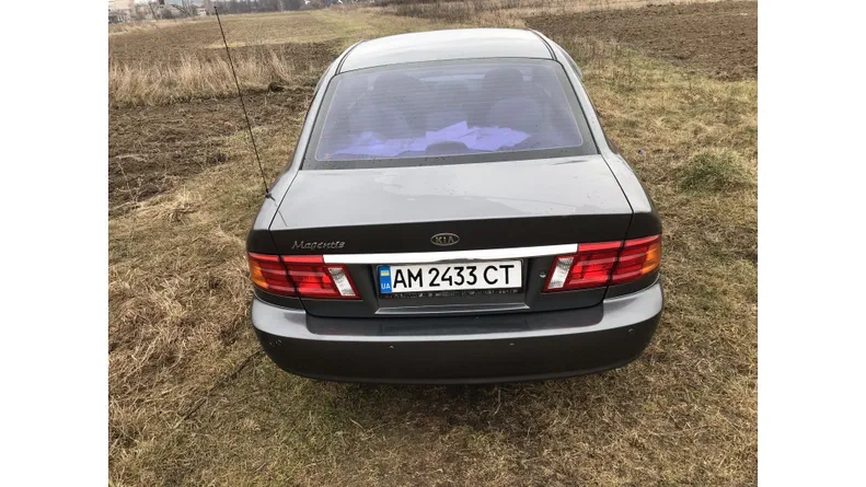 Kia Magentis 2002