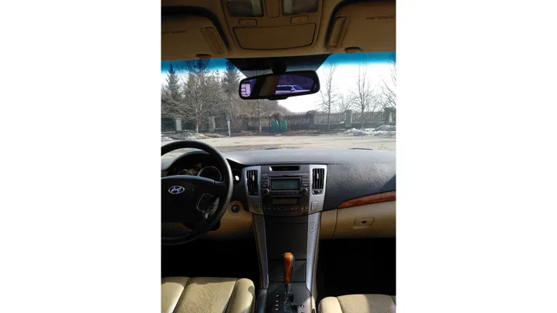 Hyundai Sonata 2008 - 8