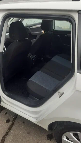 Volkswagen Passat 2013 - 5