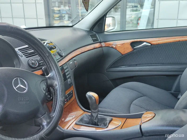 Mercedes-Benz E-Класс 2002