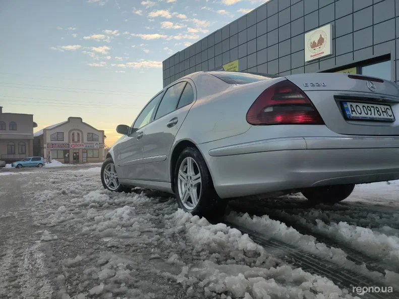 Mercedes-Benz E-Класс 2002