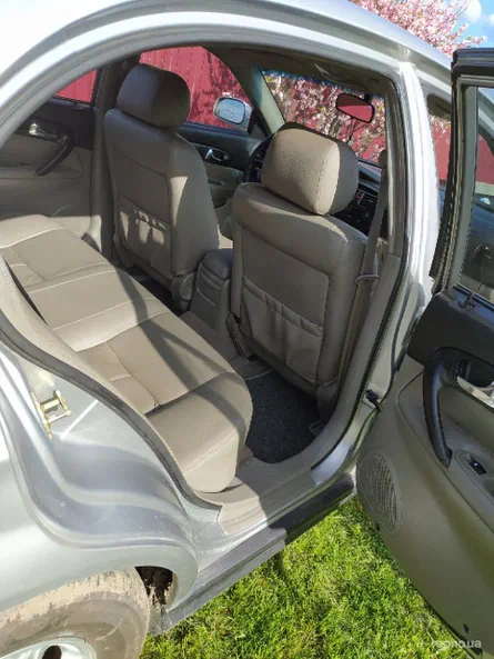 Chevrolet Evanda 2006 - 13