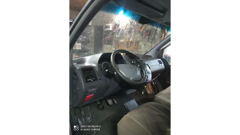 Mercedes-Benz VITO 112 2001