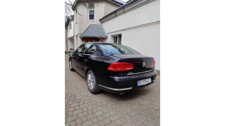 Volkswagen Passat 2011
