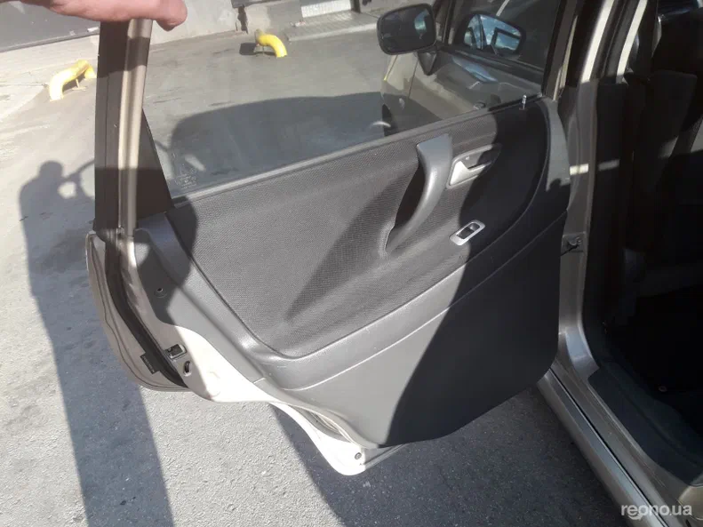 Suzuki Liana 2007 - 15