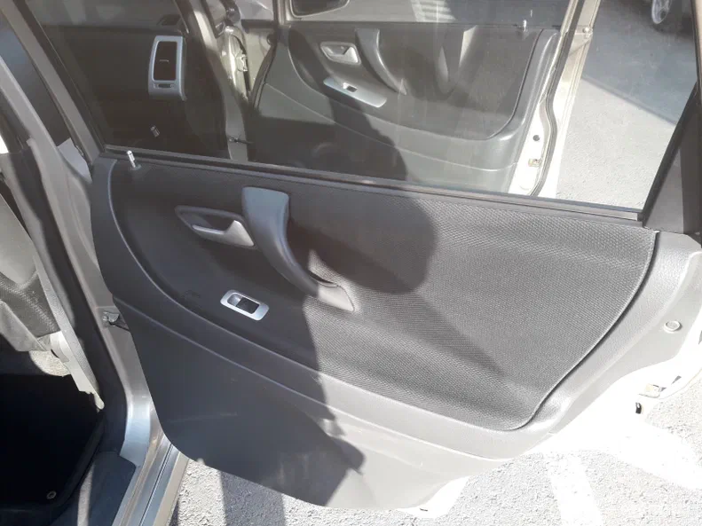 Suzuki Liana 2007 - 7