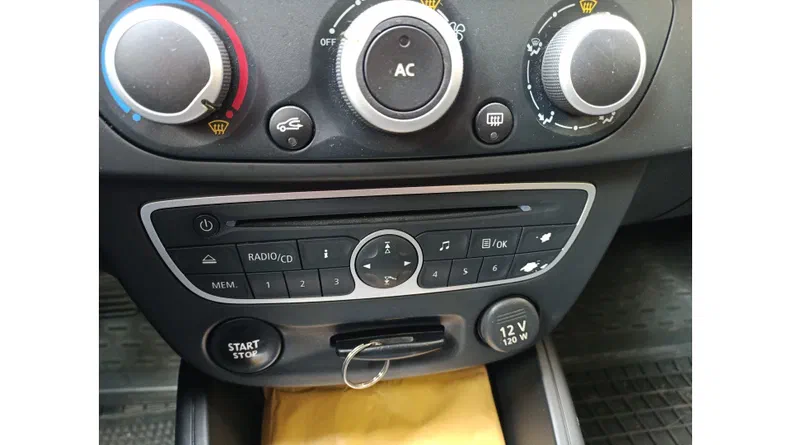 Renault Megane 2012 - 12