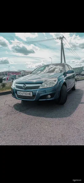 Opel Astra 2008 - 1