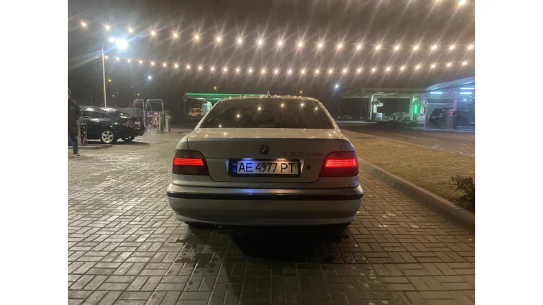 BMW 5 серія 1998 - 7