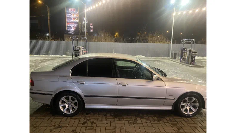 BMW 5 серія 1998 - 5