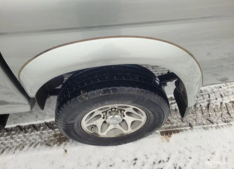 Mitsubishi L200 2000 - 10