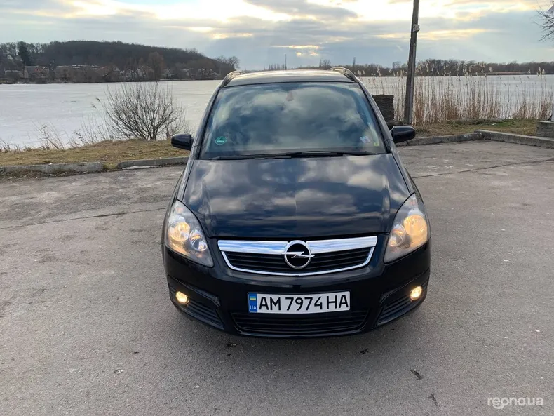 Opel Zafira 2006 - 4