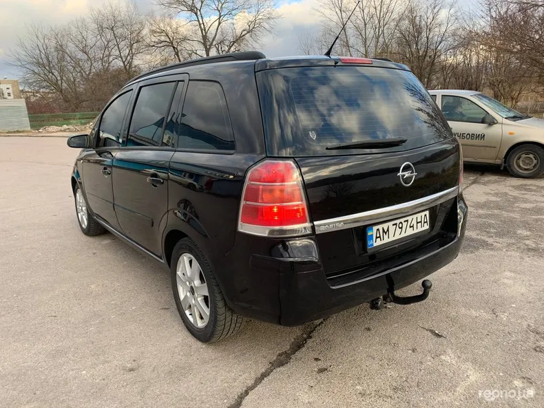 Opel Zafira 2006 - 2