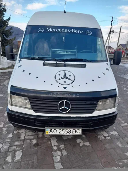 Mercedes-Benz 312D 1998