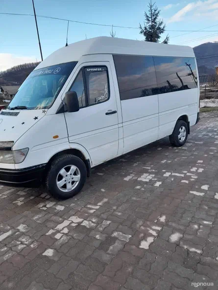 Mercedes-Benz 312D 1998