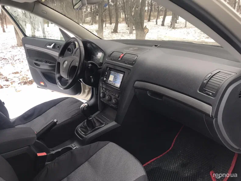 Skoda Octavia 2005 - 6