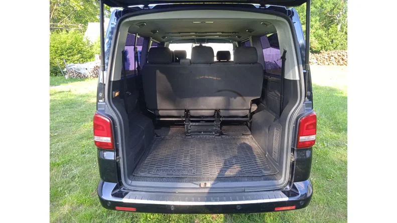 Volkswagen Caravelle 2011 - 6