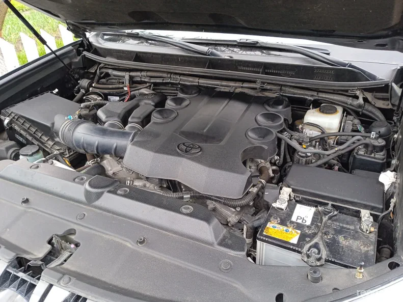 Toyota Land Cruiser Prado 2012