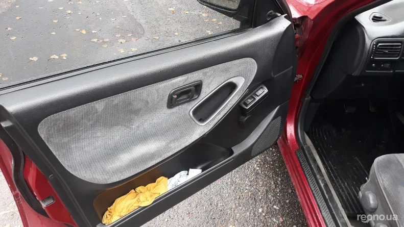 Nissan Sunny 1992 - 13