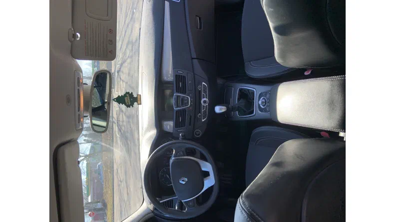 Renault Laguna 2010 - 7