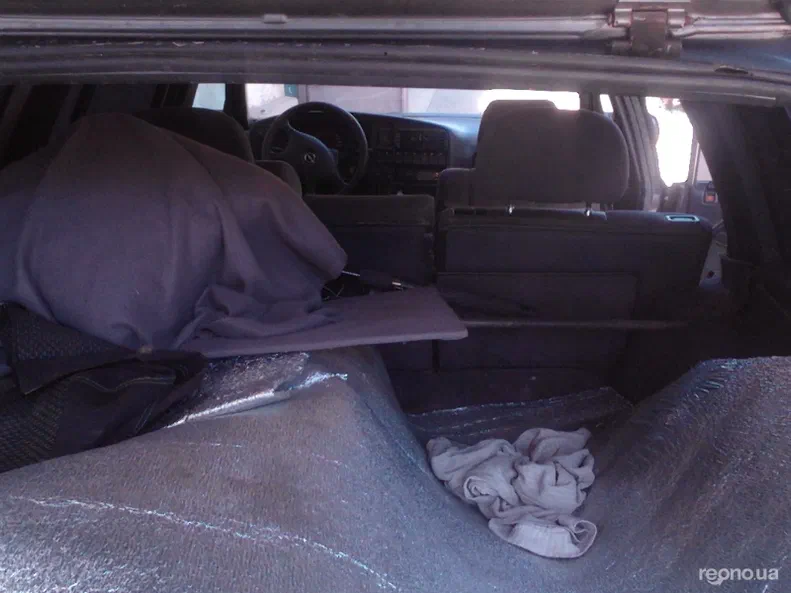 Opel Omega 1991 - 11