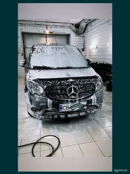 Mercedes-Benz Vito 2012