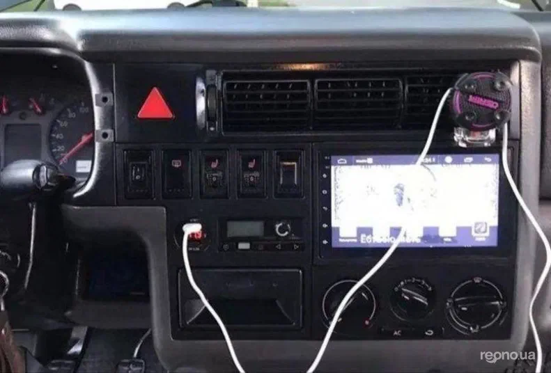 Volkswagen Transporter 2003 - 28