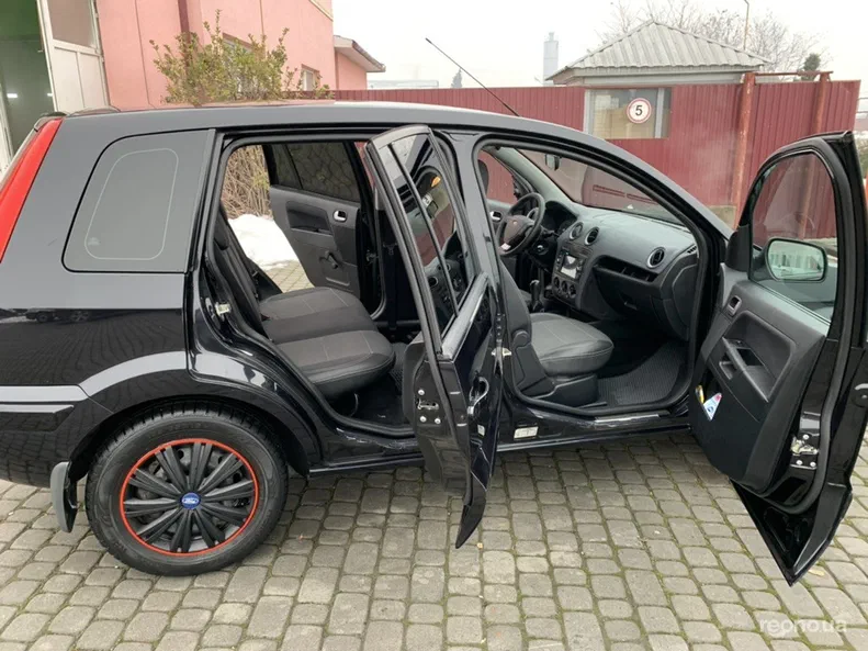 Ford Fusion 2010 - 8