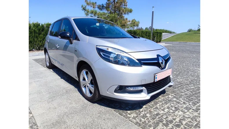 Renault Scenic 2015