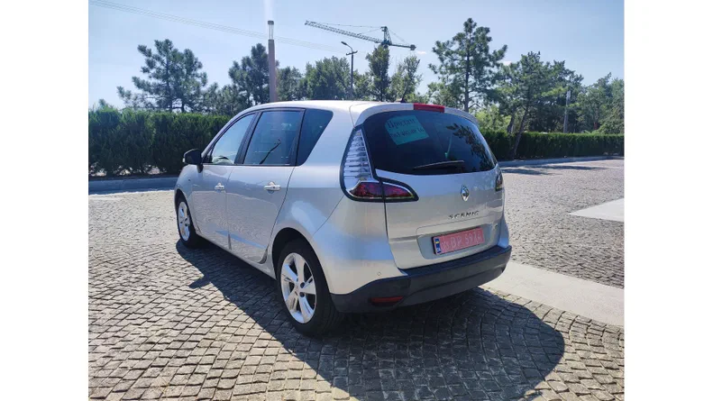 Renault Scenic 2015