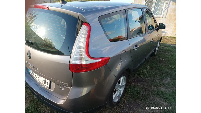 Renault Scenic 2013