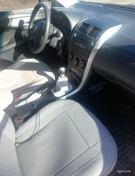 Toyota Corolla 2012 - 5