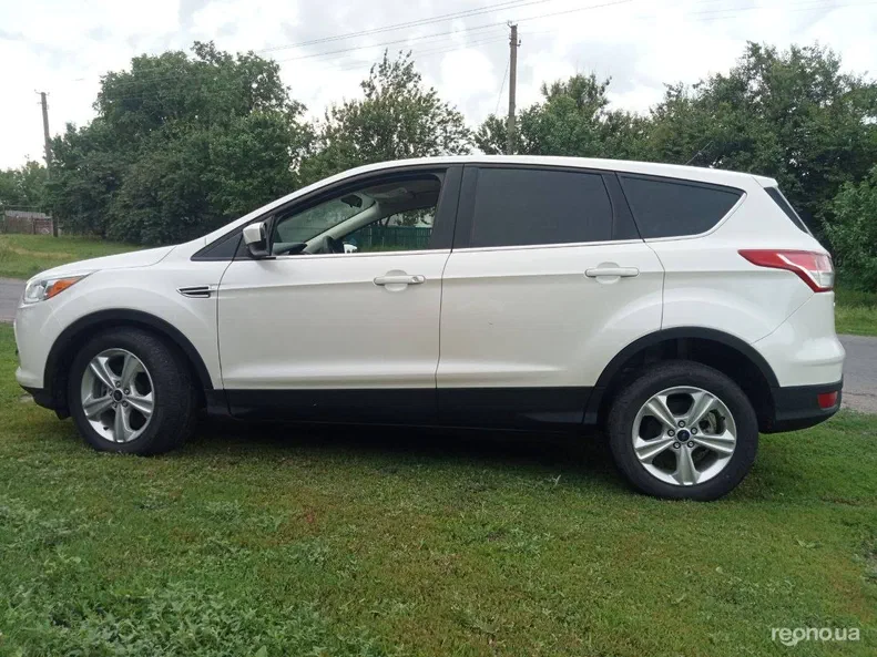 Ford Escape 2016 - 9