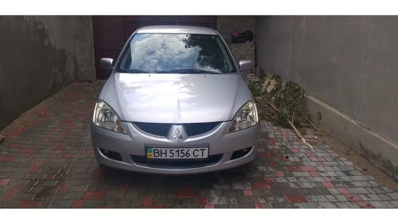 Mitsubishi Lancer 2003