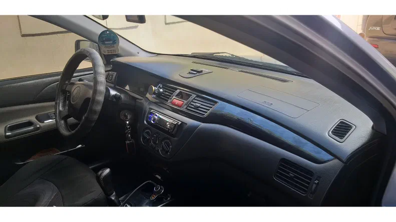 Mitsubishi Lancer 2003 - 9