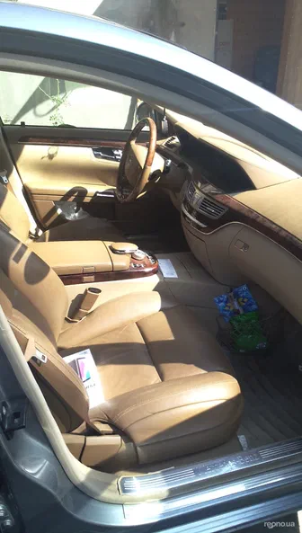 Mercedes-Benz S-Клас 2007 - 9
