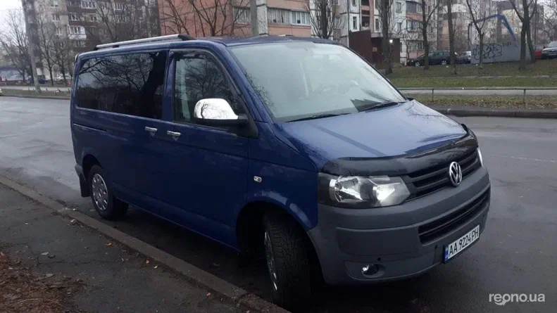 Volkswagen T5 (Transporter) пасс 2011