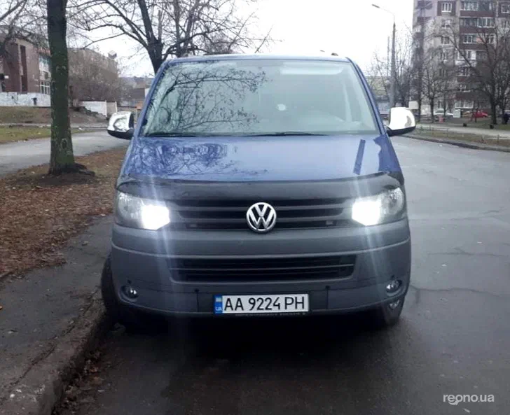 Volkswagen T5 (Transporter) пасс 2011